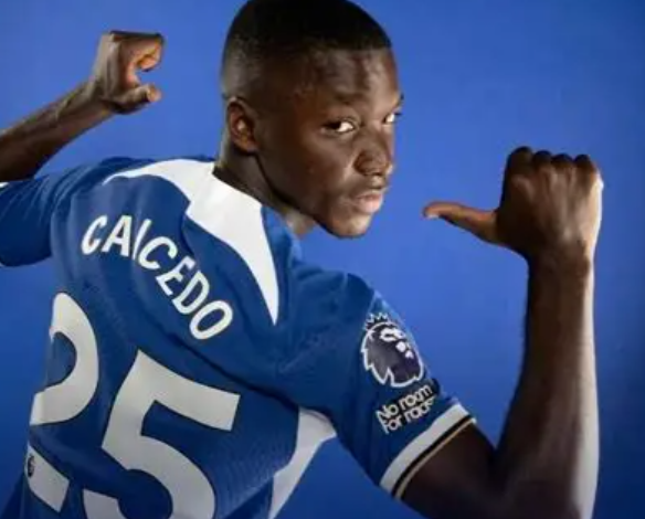 凯塞多闪耀切尔西：十月双料佳绩铸就辉煌